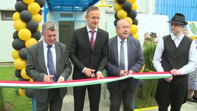 Átadták az Aretol Kft. nagyléptékű mezőgazdasági beruházását Bácsfeketehegyen