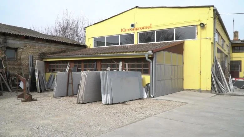 A sikeres pályázatoknak köszönhetően versenyképes a kőfaragó műhely