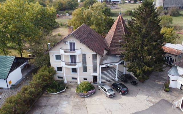 Lehetőségek, amelyek itthon tartanak és építenek