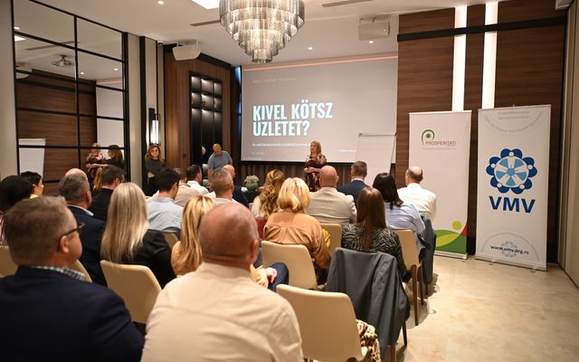 ÜZLETI KÉRDÉSEK, KÖZÖS VÁLASZOK – ÍGY INDULT A VAJDASÁGI VÁLLALKOZÓI NAP