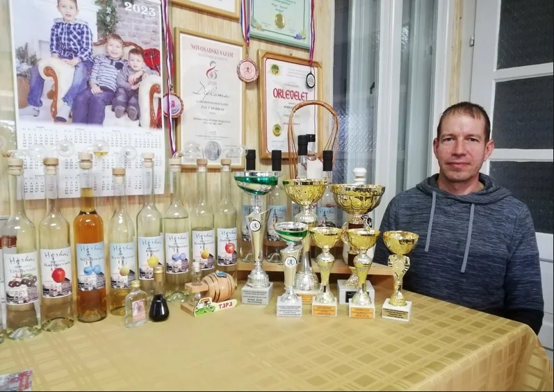A bácsfeketehegyi Horkai Zsolt a forgatás nélküli művelés tapasztalatairól nyilatkozott