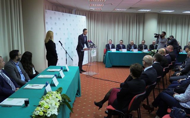 Nagyvállalatok írtak alá szerződést a Prosperitati Alapítvánnyal