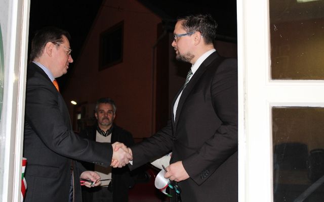 A Prosperitati Alapítvány zombori irodamegnyitója és a pályázatok ismeretetése (képek)