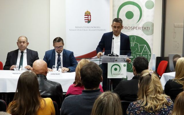 Szakmai konferencia fiatal vajdasági vállalkozóknak (képek)