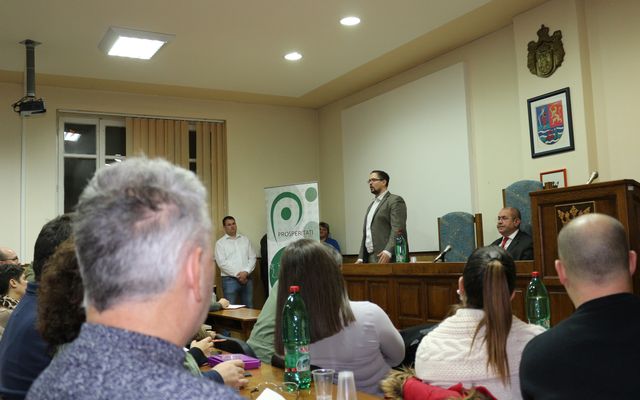 A Prosperitati Alapítvány újabb pályázati lehetőségeit ismertették Topolyán