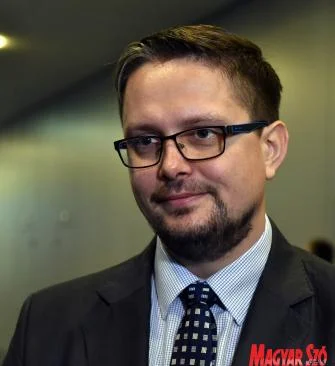 Az első körben 2413 igénylés