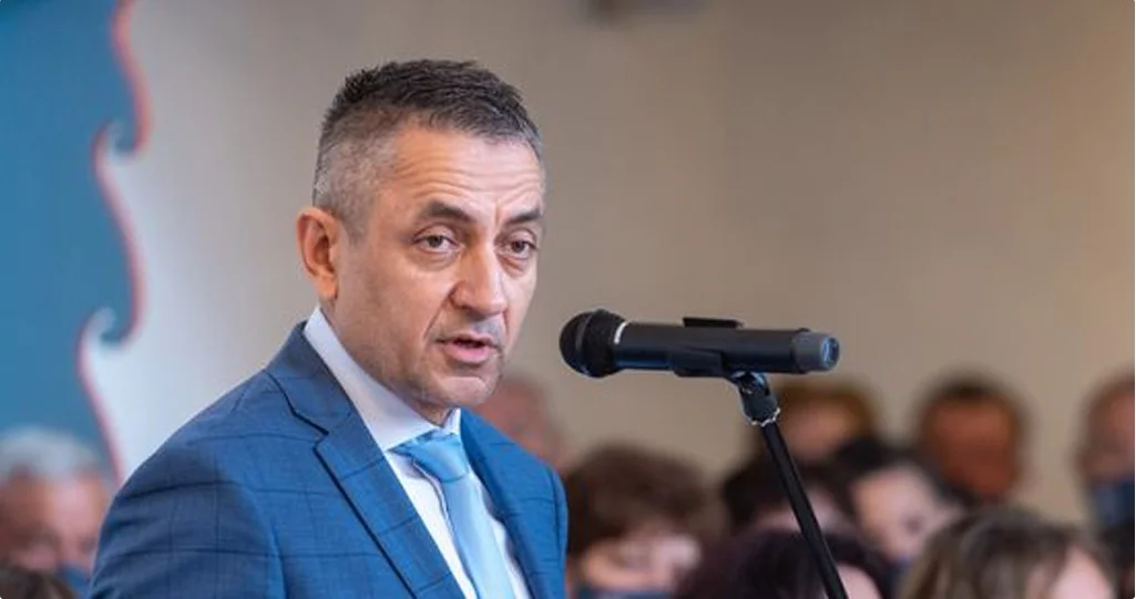 Potápi Zentán: Erősíteni kell a kapcsolati hálót